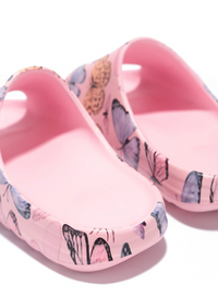 GIVE ME BUTTERFLIES RUBBER SLIDE