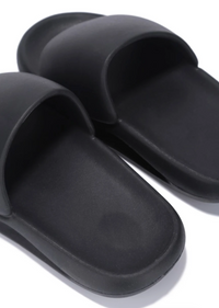 ASTRO RUBBER BLACK SLIDE