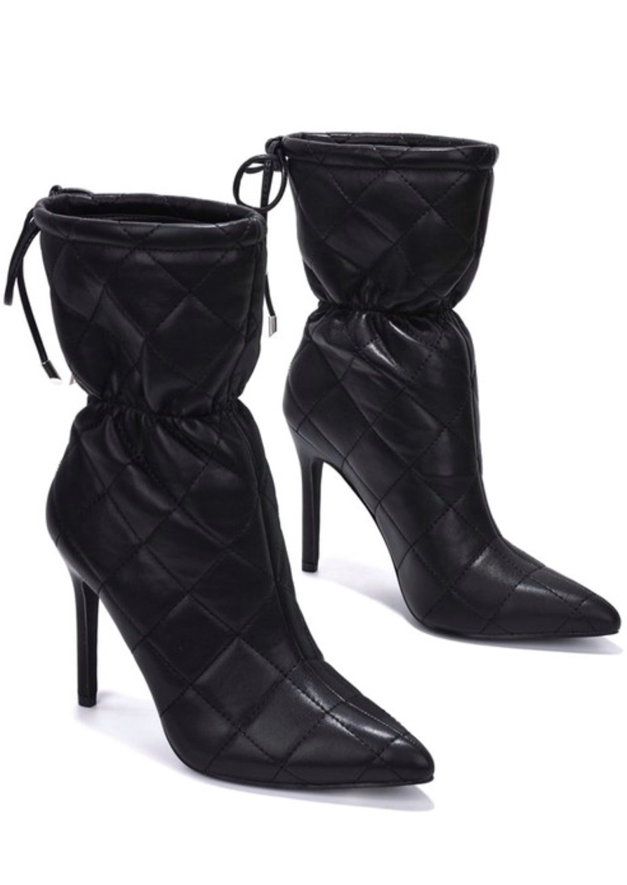 PERFECT TIMING BLACK HEEL BOOT