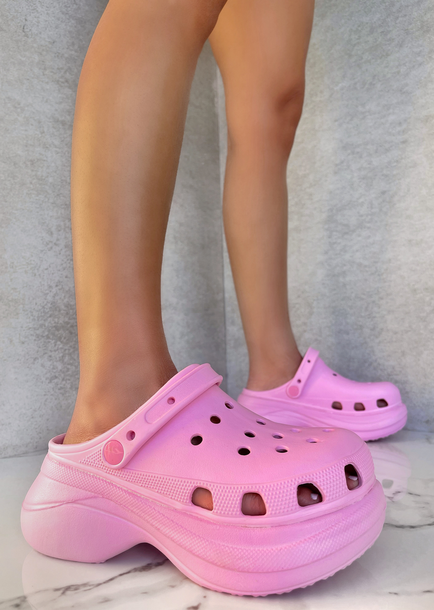 EYES ON ME PINK PLATFORM CLOG