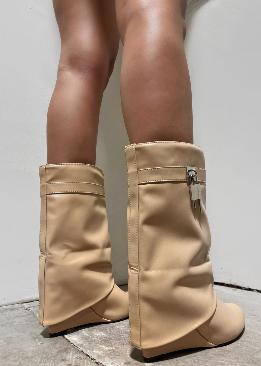 I'M ALL THAT NUDE WEDGE BOOT