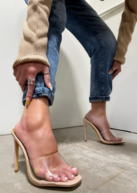 A DAZZLING NIGHT CLEAR MULE HEEL