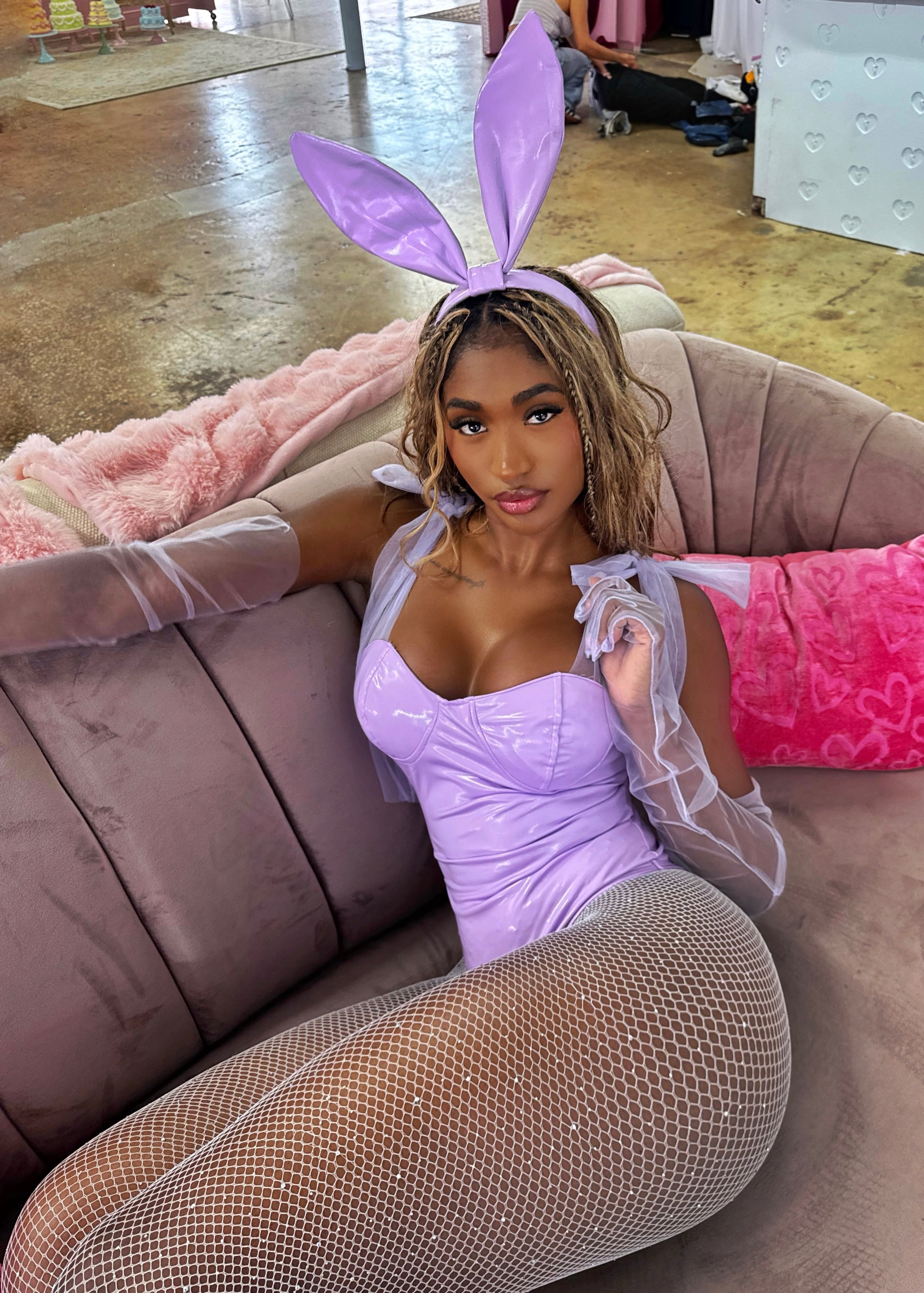 EXCLUSIVE VINYL LAVENDER SEXY BUNNY HALLOWEEN COSTUME | LORLIE Lorlie EXCLUSIVE VINYL LAVENDER SEXY BUNNY HALLOWEEN COSTUME | LORLIE Lorlie