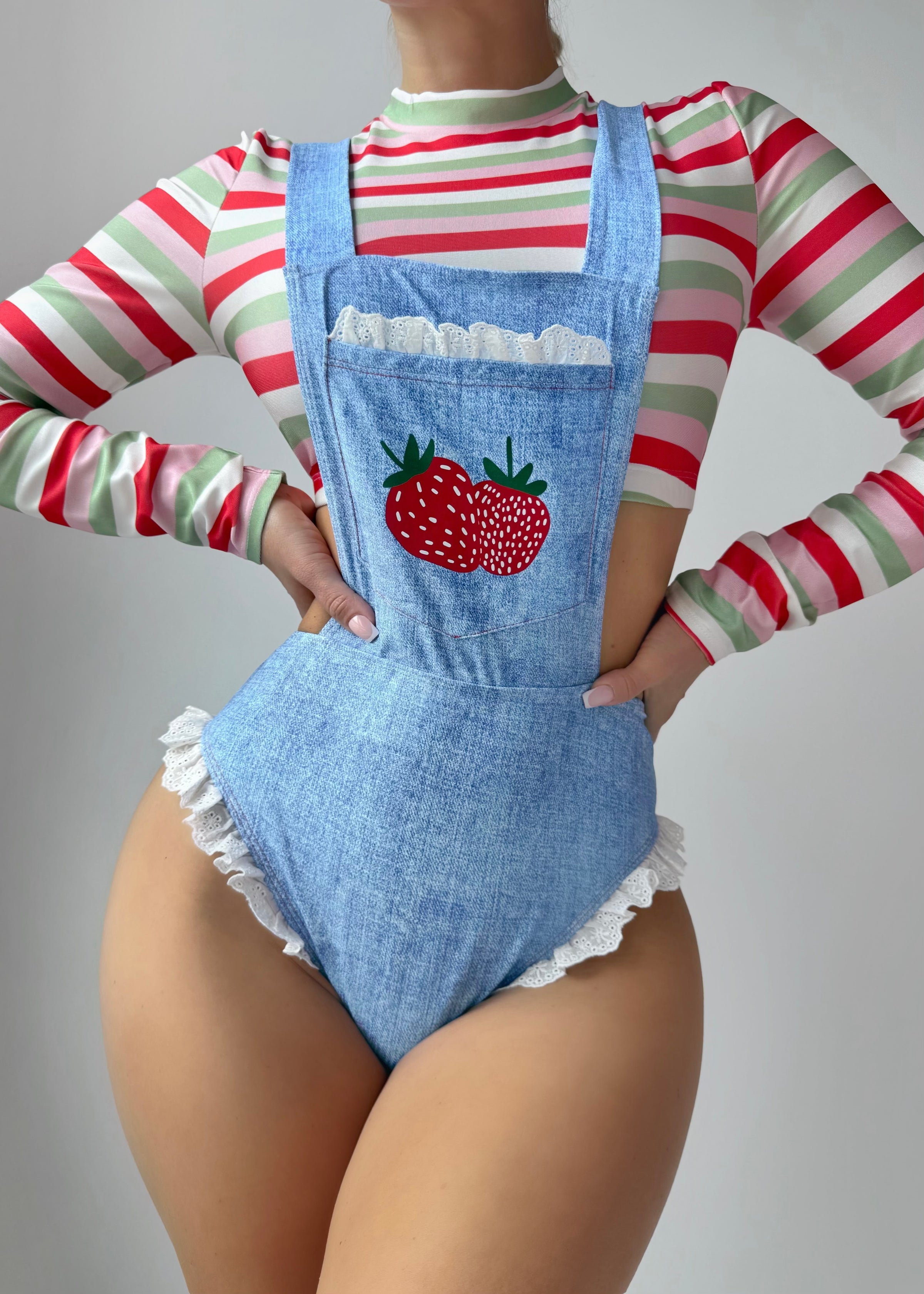SWEET LIL STRAWBERRY CARTOON HALLOWEEN COSTUME