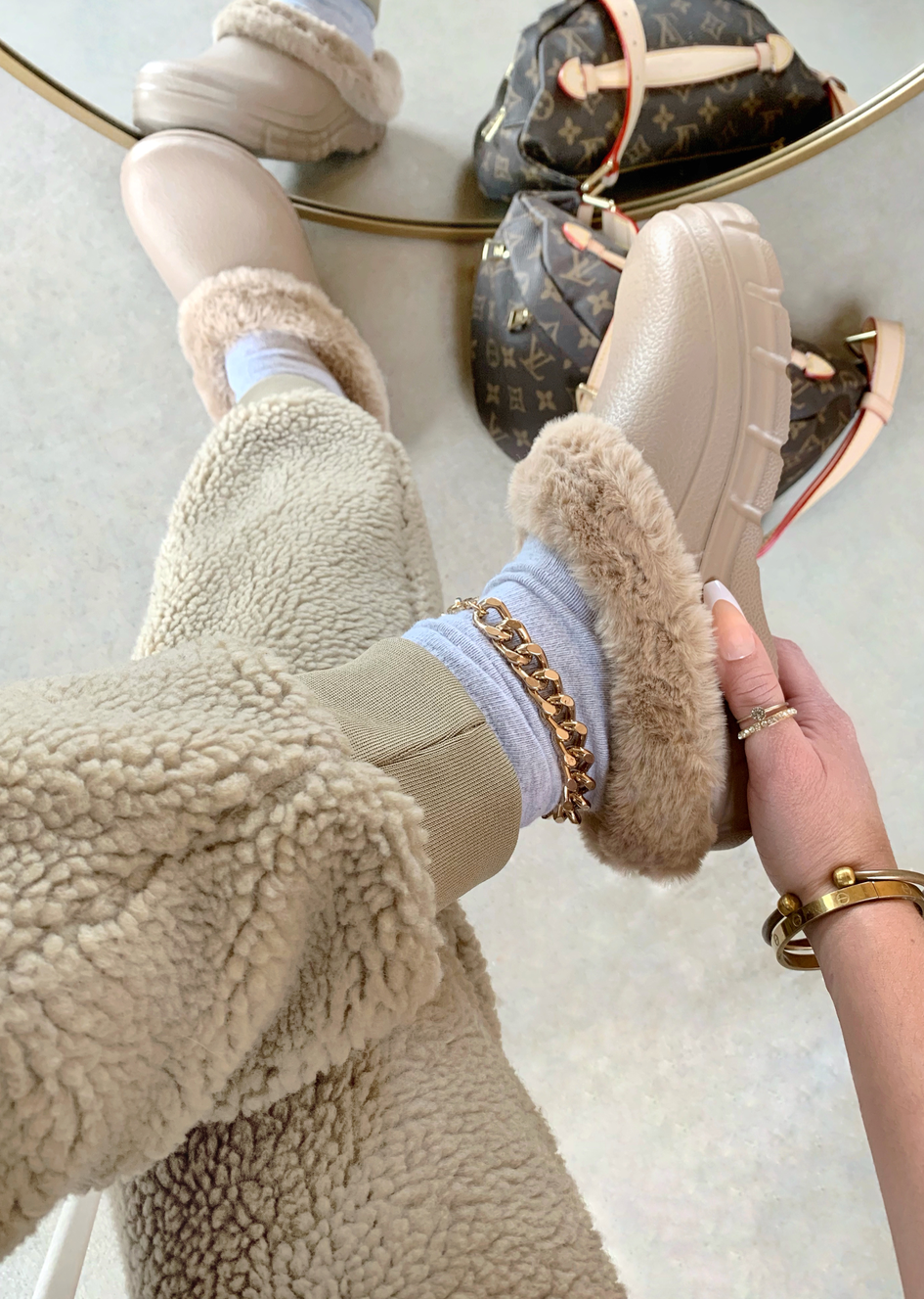 ALL FOR YOU FAUX FUR SLIDE