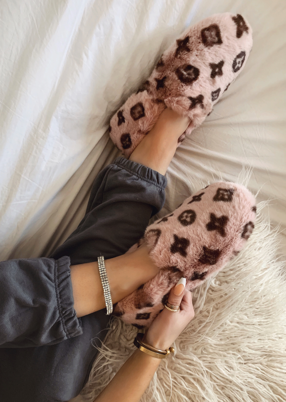 SWEET TOUCH PINK FAUX FUR LOAFER