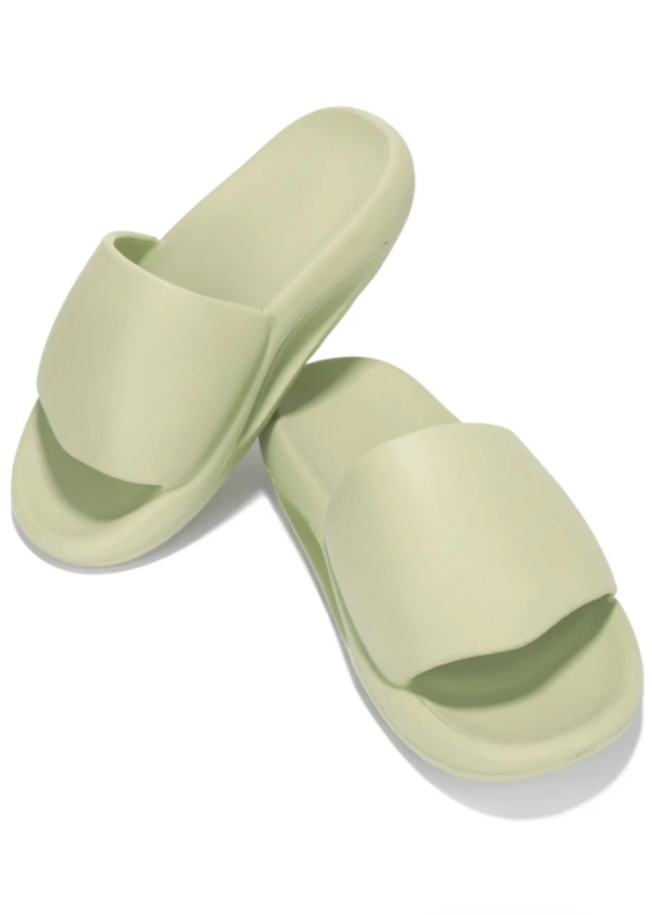 ASTRO RUBBER OLIVE SLIDE