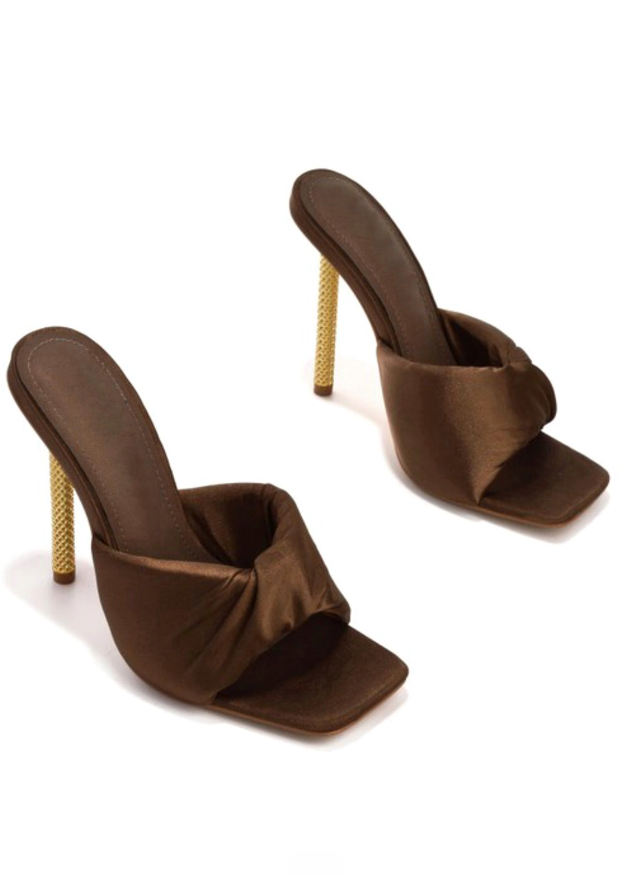 GLAM SZN TAUPE HEEL MULE