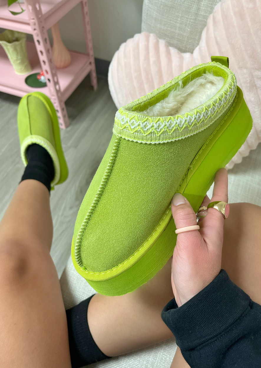 CUTENESS ALERT GREEN PLATFORM SLIPPER